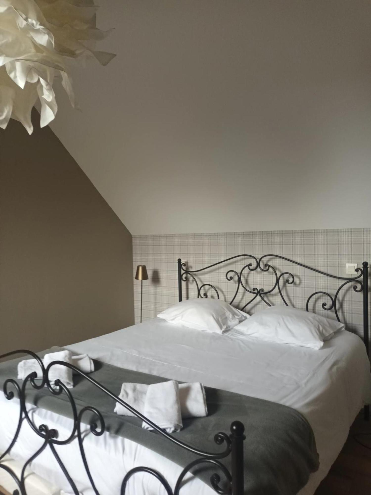 Suite Premium Le Figaro 2 Épernay Eksteriør billede